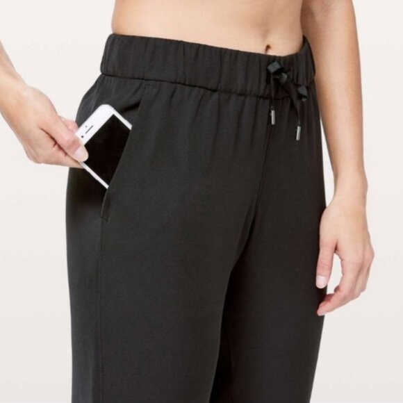 Lululemon On the Fly Pant Woven 28" Joggers Track Pants Women's Size 2 - Picture 3 of 9